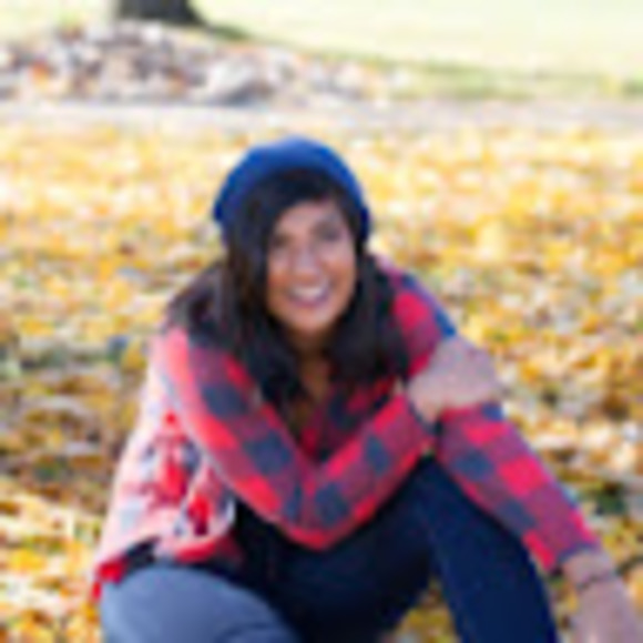 Meet your Posher, Raagini - Picture 1 of 1